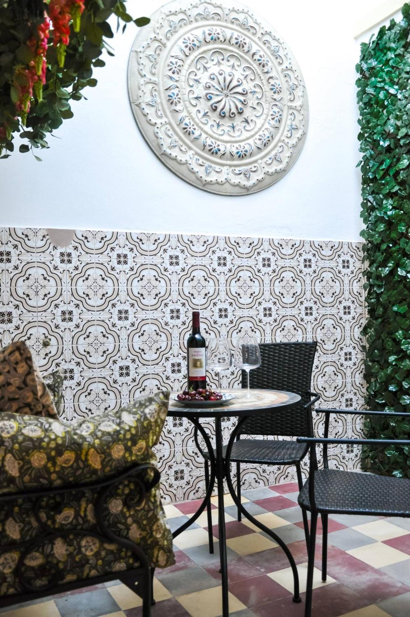 Casa Salinas, Elegant Flat W Patio In Taviras Historical Centre 아파트 외부 사진